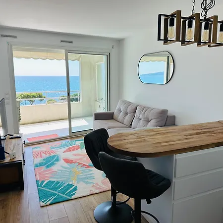 Cote D'Azur Charm, Studio Apartment With Panoramic Seaview In Nice Exterior photo